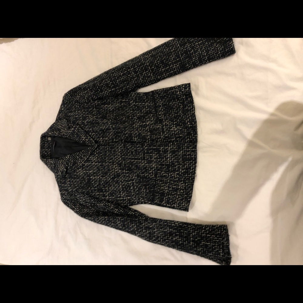 Tahari knitted blazer